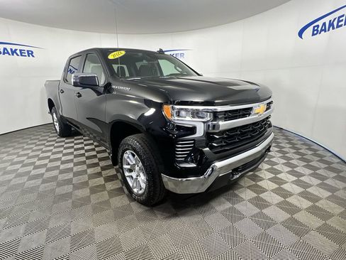 Certified 2022 Chevrolet Silverado 1500 LT AWD/4WD image 2