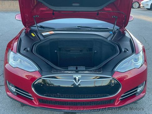 Used 2013 Tesla Model S Performance RWD image 26