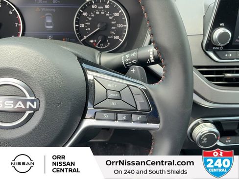 Used 2025 Nissan Altima 2.5 SR FWD image 20