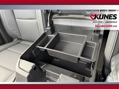 New 2026 GMC Sierra 2500 Denali w/ Denali Reserve Package image 23