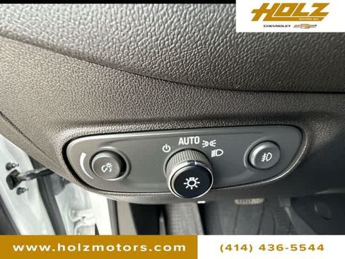 Certified 2023 Chevrolet Equinox Premier FWD image 19