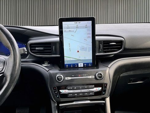 Used 2020 Ford Explorer ST w/ Premium Technology Package image 7