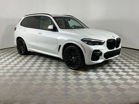 Used 2023 BMW X5 sDrive40i w/ M Sport Package image 6