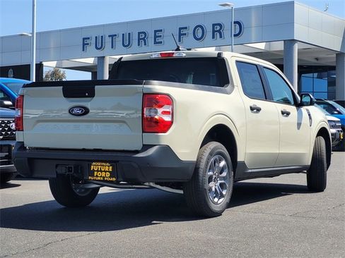 New 2025 Ford Maverick XLT w/ Equipment Group 302A image 4