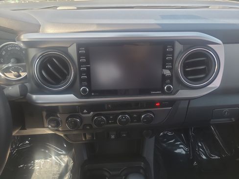 Certified 2023 Toyota Tacoma SR5 w/ SX Package AWD/4WD image 19