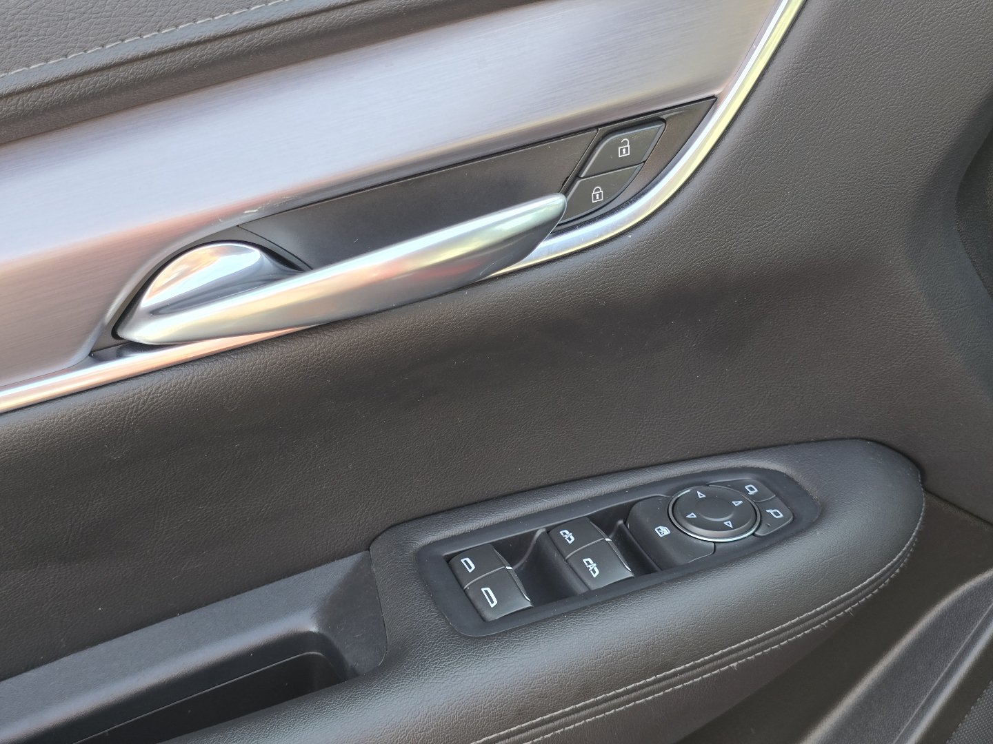Used 2022 Cadillac XT5 Luxury FWD image 37