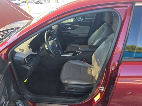 Used 2024 Buick Envista Avenir image 5
