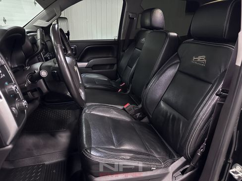 Used 2017 Chevrolet Silverado 1500 LT w/ All Star Edition AWD/4WD image 33