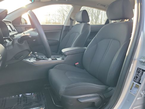Used 2017 Kia Optima LX image 20