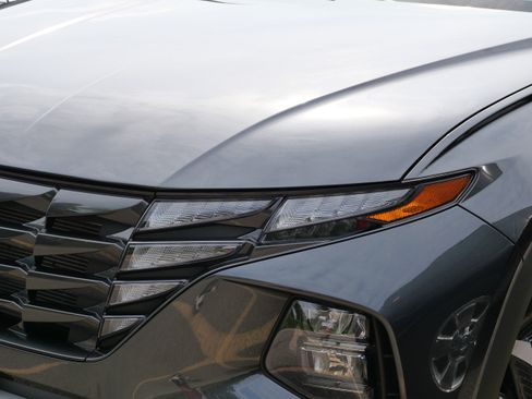 Used 2024 Hyundai Tucson SEL w/ Convenience Package AWD/4WD image 4