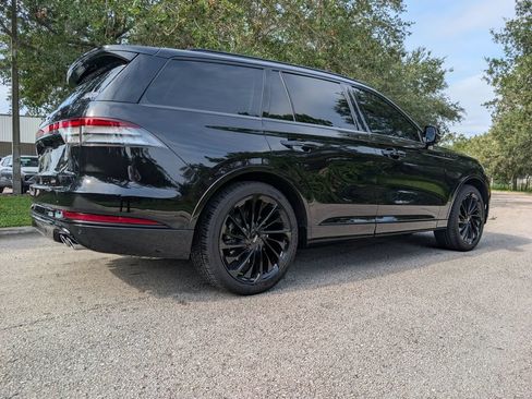 Used 2025 Lincoln Aviator Reserve w/ Jet Appearance Package RWD image 9