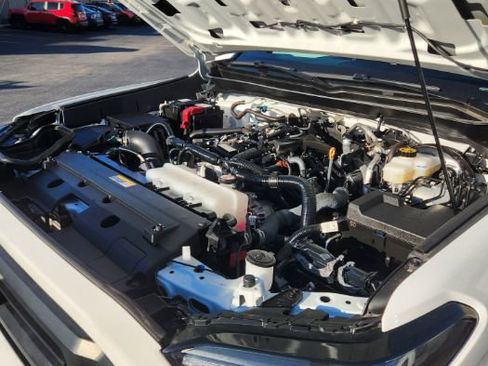 Used 2024 Toyota Tacoma SR image 19