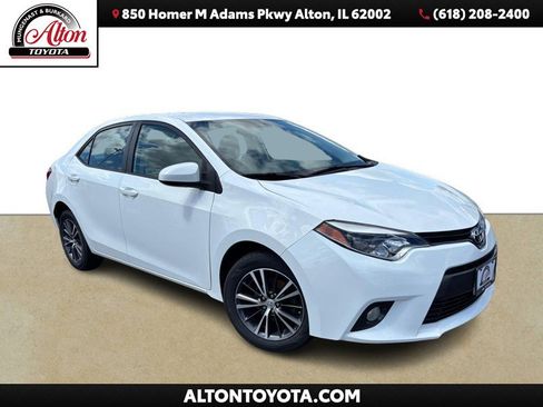 Used 2016 Toyota Corolla LE FWD image 1