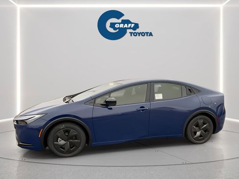 New 2026 Toyota Prius Plug-In Hybrid image 8