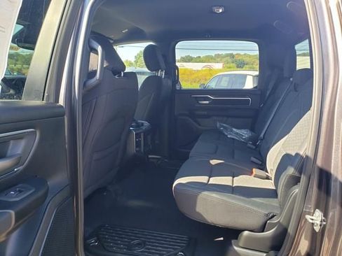 New 2026 RAM 1500 Big Horn AWD/4WD image 15