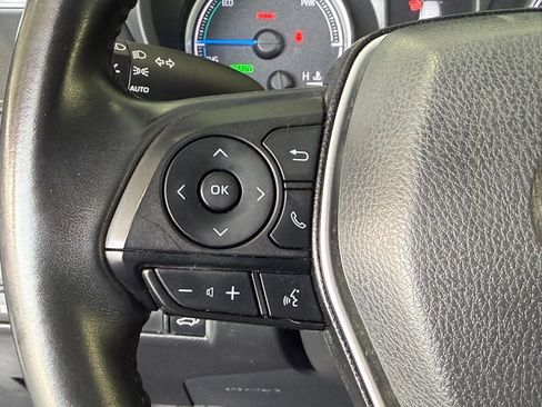 Certified 2021 Toyota Venza LE AWD/4WD image 25