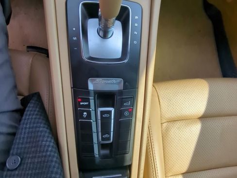 Used 2015 Porsche Boxster Base image 15