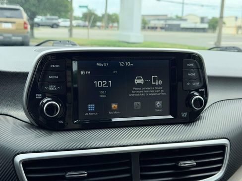 Used 2020 Hyundai Tucson SE AWD/4WD image 3