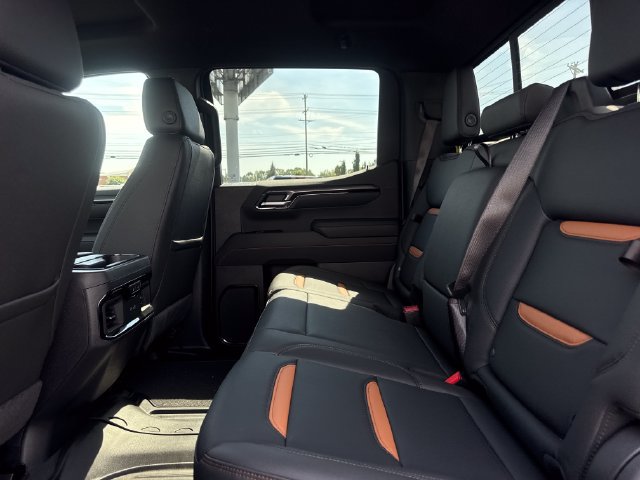 New 2026 GMC Sierra 1500 AT4 w/ AT4 Premium Package AWD/4WD image 11