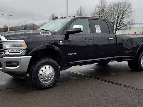 Used 2019 RAM 3500 Laramie image 4