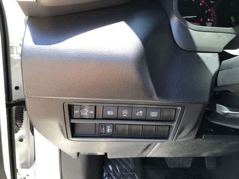 Used 2024 Toyota Tundra SR5 AWD/4WD image 31