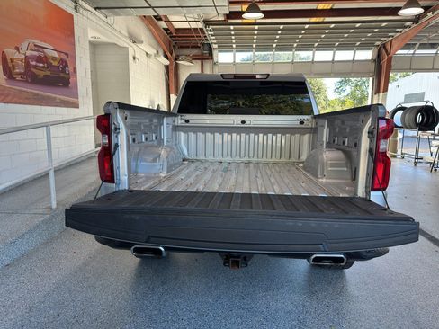 Used 2020 Chevrolet Silverado 1500 LT Trail Boss image 29
