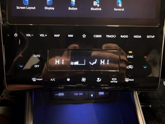 Used 2023 Hyundai Tucson Limited FWD image 29