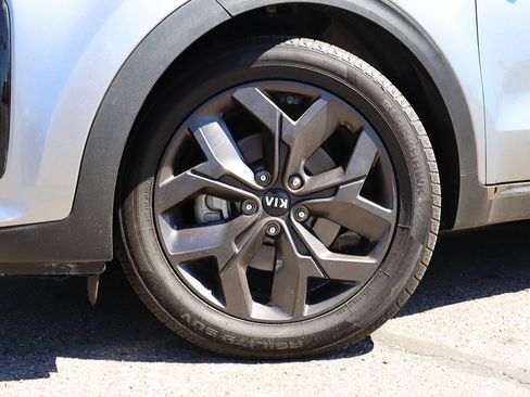 Used 2020 Kia Sportage S FWD image 5
