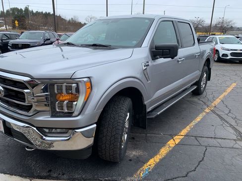 Used 2021 Ford F150 XLT w/ Equipment Group 302A High image 4