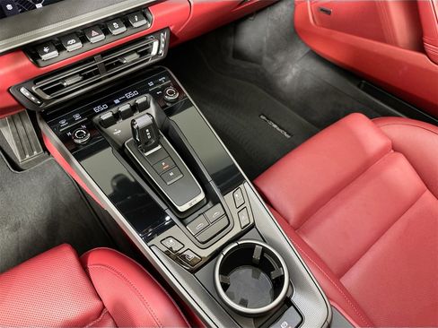 Certified 2024 Porsche 911 Targa 4S image 23