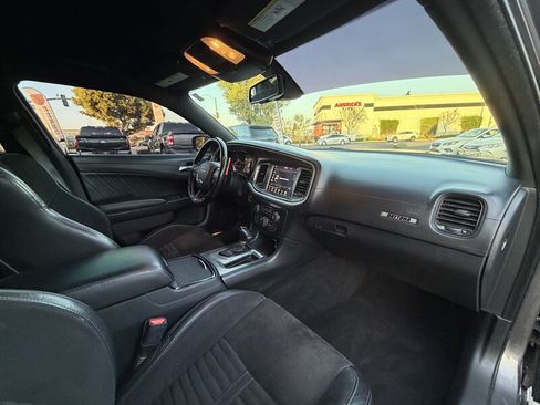 Used 2021 Dodge Charger R/T w/ Daytona Edition Group RWD image 44