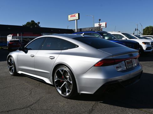 Used 2024 Audi RS 7 Performance image 13