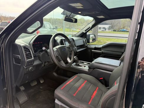 Used 2016 Ford F150 XLT w/ Equipment Group 302A Luxury image 5