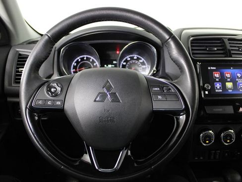 Used 2018 Mitsubishi Outlander Sport SEL image 23