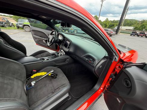 Used 2021 Dodge Challenger R/T Scat Pack w/ Plus Package RWD image 33