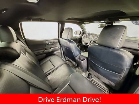 Certified 2023 Toyota Tacoma TRD Off-Road w/ TRD Premium Off Road Package AWD/4WD image 29