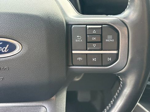 Used 2024 Ford F250 Lariat w/ Black Appearance Package AWD/4WD image 22