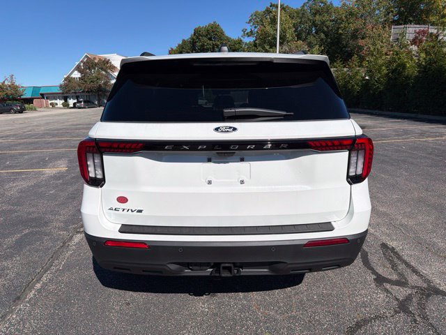 New 2027 Ford Explorer Active AWD/4WD image 4