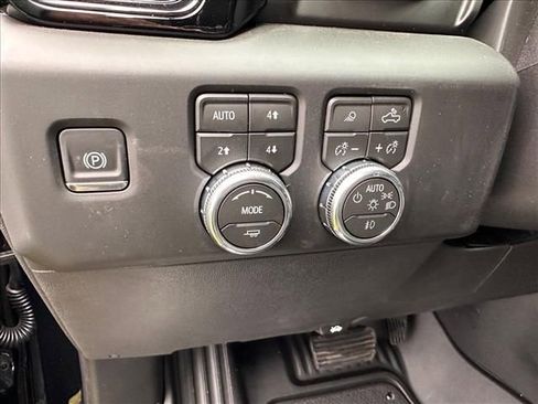 New 2026 GMC Sierra 1500 AT4X AWD/4WD image 28