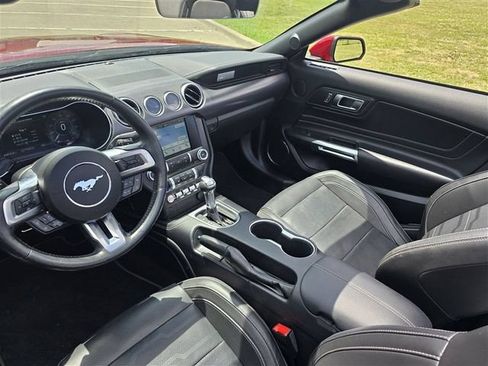 Used 2019 Ford Mustang GT Premium w/ GT Performance Package RWD image 12