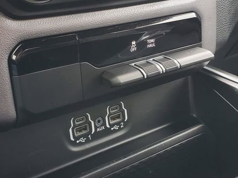 Certified 2023 RAM 1500 Big Horn AWD/4WD image 20