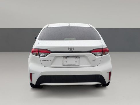 Used 2020 Toyota Corolla LE FWD image 9