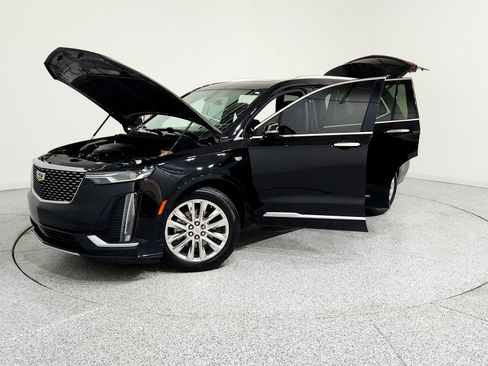Used 2020 Cadillac XT6 Premium Luxury image 6