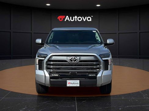 Used 2023 Toyota Tundra Limited w/ Power Package AWD/4WD image 8