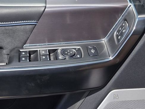 New 2026 Ford F250 Platinum w/ FX4 Off-Road Package image 23