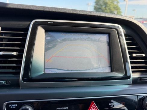 Used 2019 Hyundai Sonata SE FWD image 20