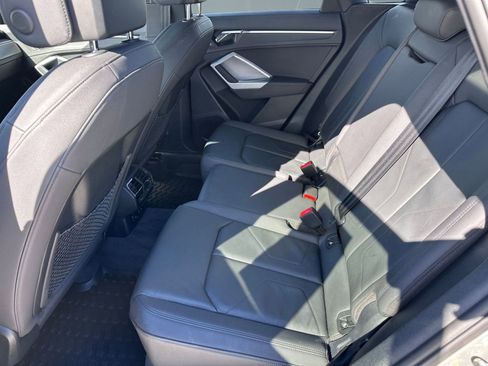 Used 2020 Audi Q3 2.0T Premium Plus w/ Premium Plus Package image 13