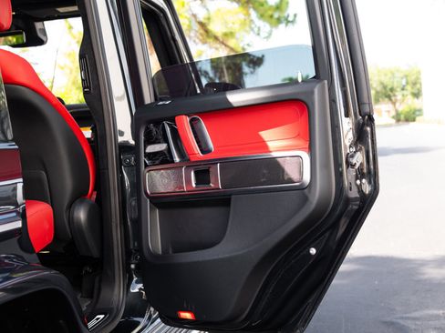 Used 2024 Mercedes-Benz G 550 image 65