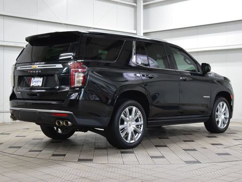 Used 2022 Chevrolet Tahoe High Country AWD/4WD image 8