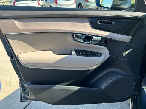 New 2026 Volvo XC90 B6 Plus AWD/4WD image 11